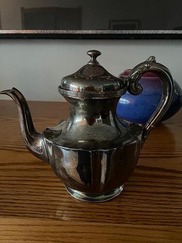 wallace bros tea pot