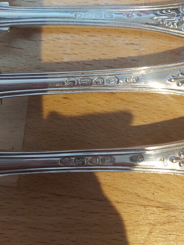 16662632038464603292915831476140