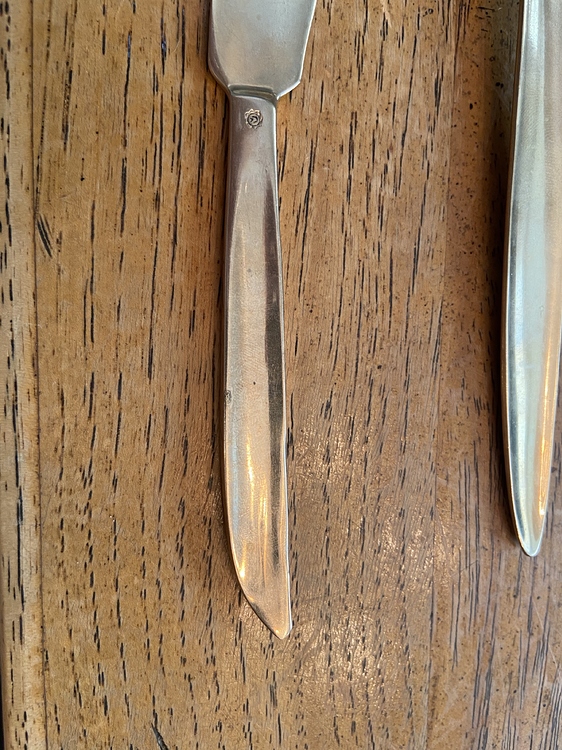 Help to Identify Flatware Hallmark I Cant find to save my life Silver
