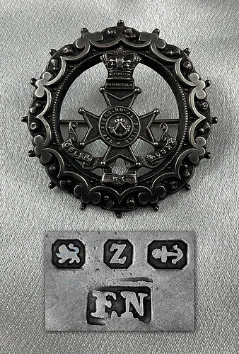sweetheart-brooch
