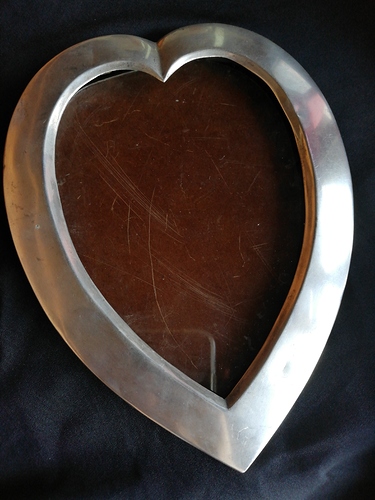 15870467968235489135831912260467