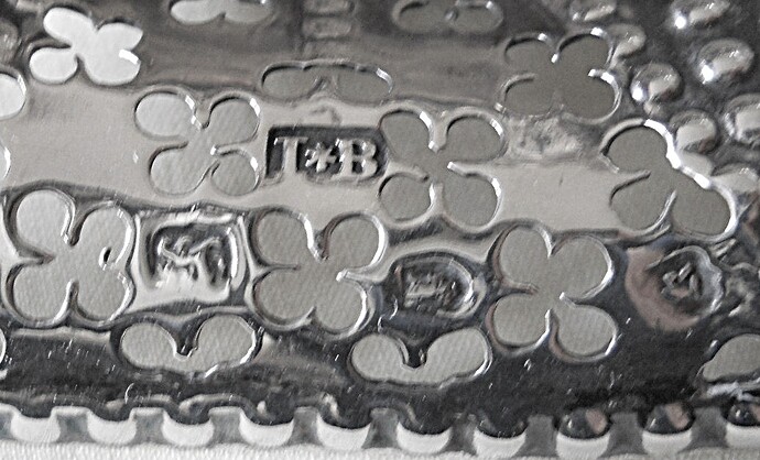 s-l1600