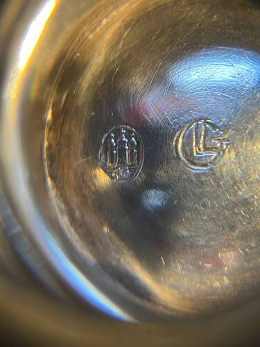 photo_5238114781489729212_y