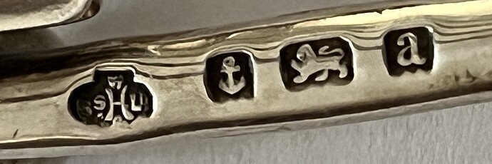 B 1900