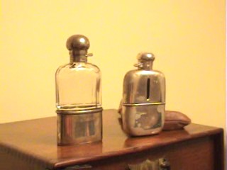 Silver%20hipflasks1.jpg