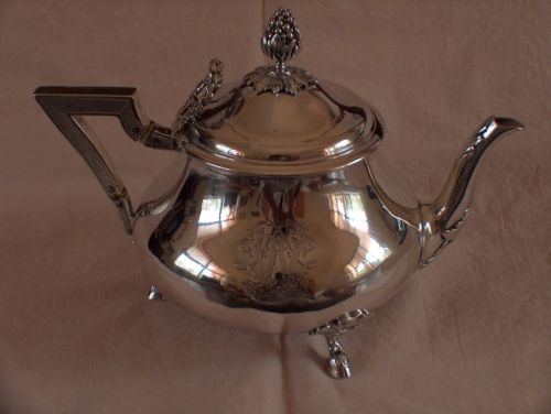 Aucoc Aine teapot (2).JPG