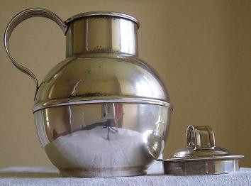 jug and lid.JPG