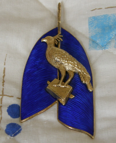 enamelled bird 2 v.jpg