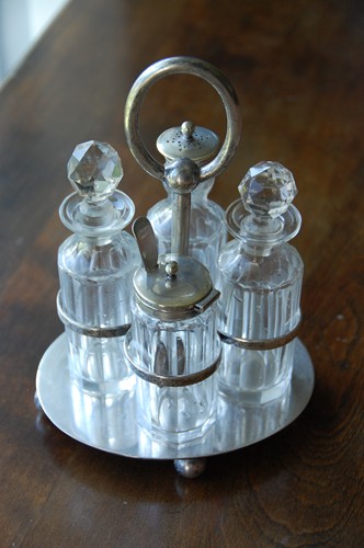 cruet set.jpg