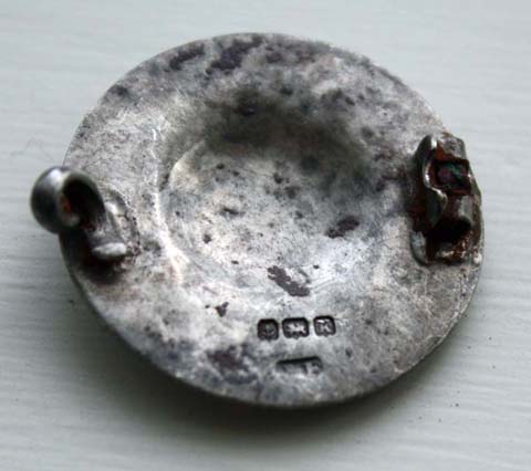 Finds - January 6 th 2012 - silver badge reverse copy.jpg
