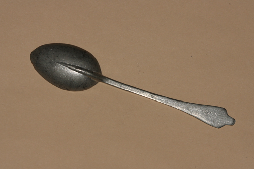colonial spoon004.JPG