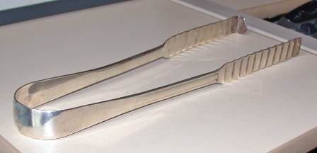 Silver tongs in total.jpg