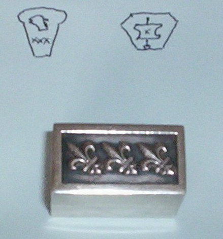 000_1898.JPG
