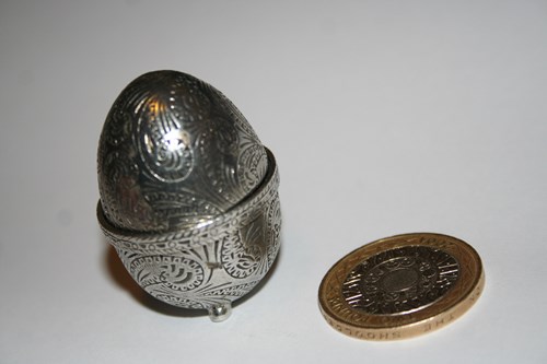 silver pin cushion 006.jpg